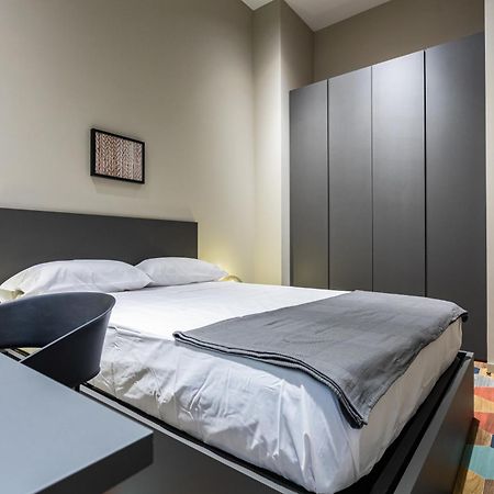 Apartament Reina Flats Valencia Playa El Cabanyal Zewnętrze zdjęcie