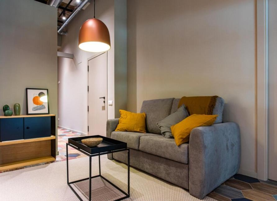Apartament Reina Flats Valencia Playa El Cabanyal Zewnętrze zdjęcie
