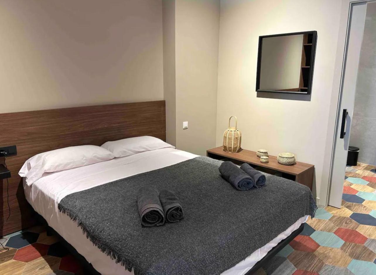 Apartament Reina Flats Valencia Playa El Cabanyal Zewnętrze zdjęcie