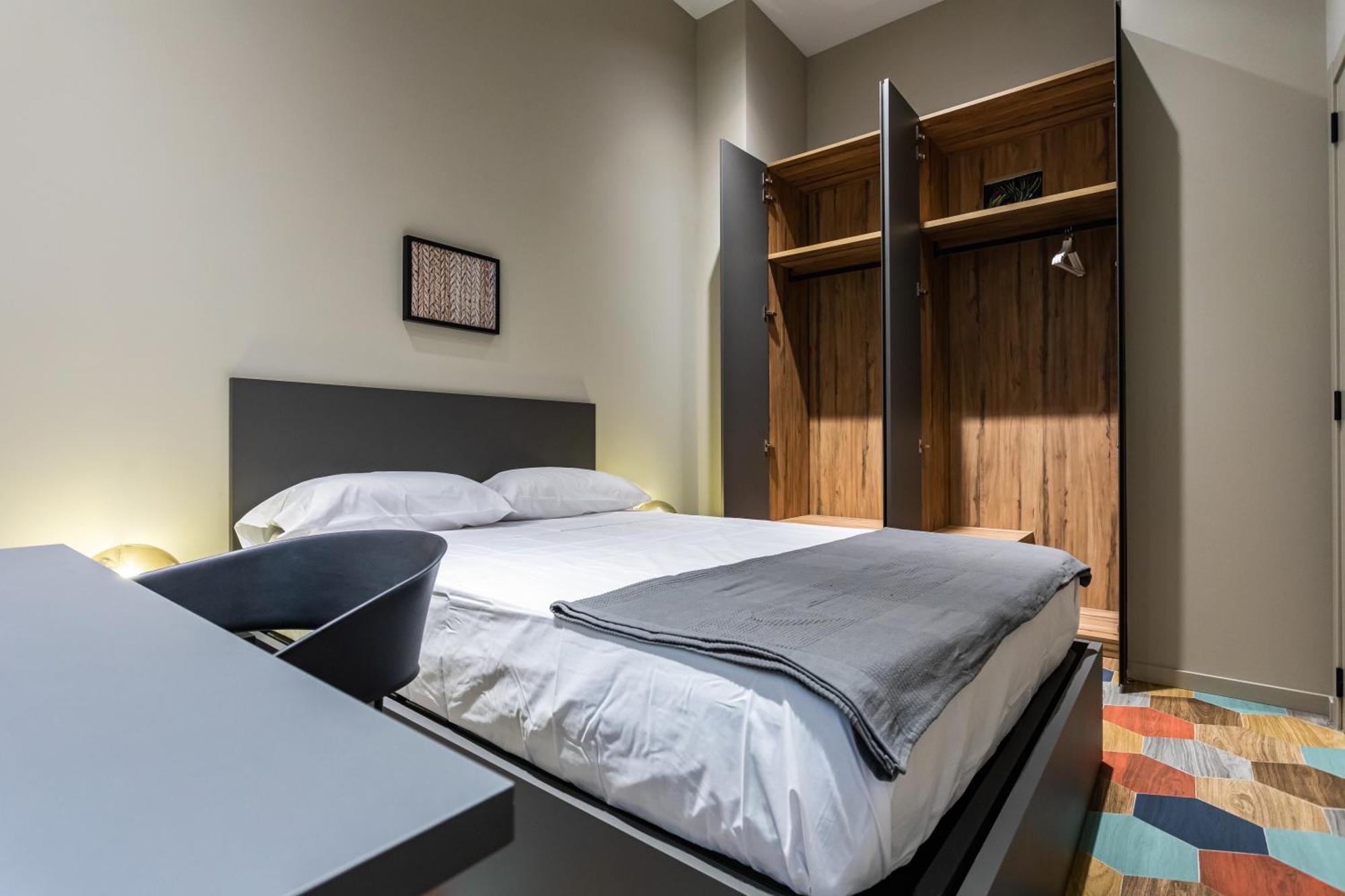 Apartament Reina Flats Valencia Playa El Cabanyal Zewnętrze zdjęcie