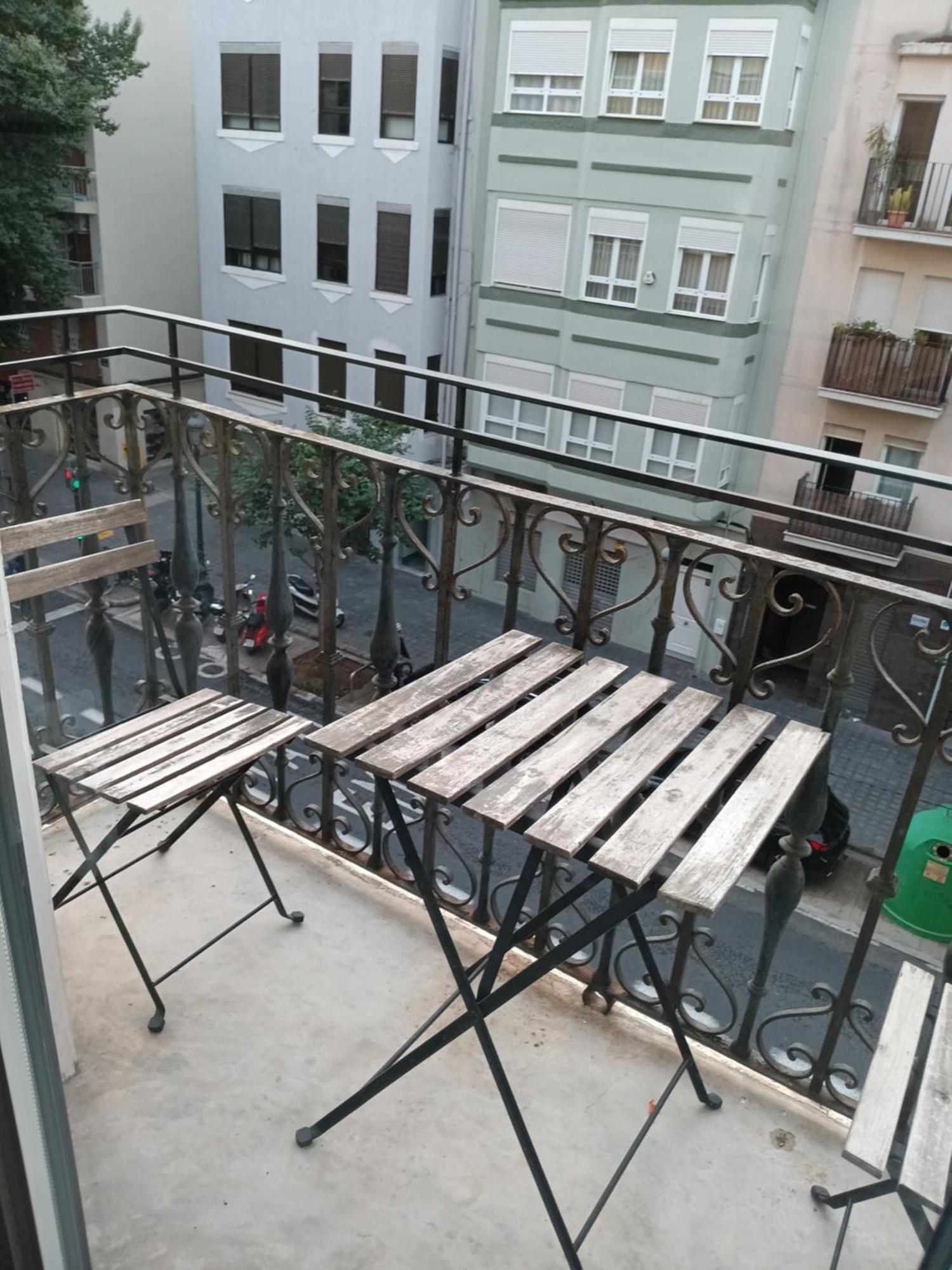 Apartament Reina Flats Valencia Playa El Cabanyal Zewnętrze zdjęcie
